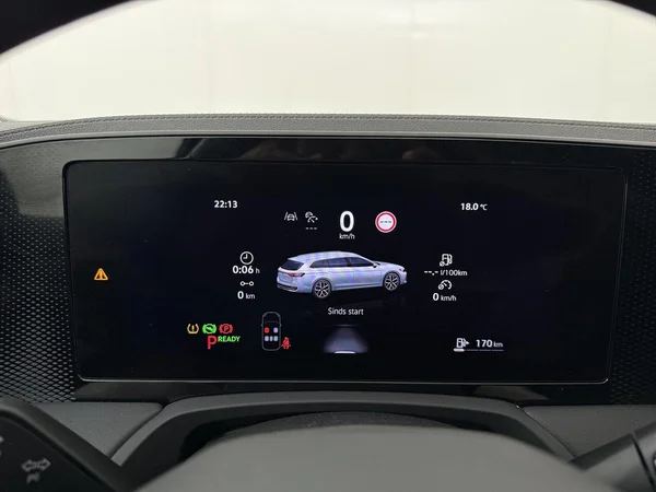 VOLKSWAGEN Passat SW (2025) — foto 3 van 19