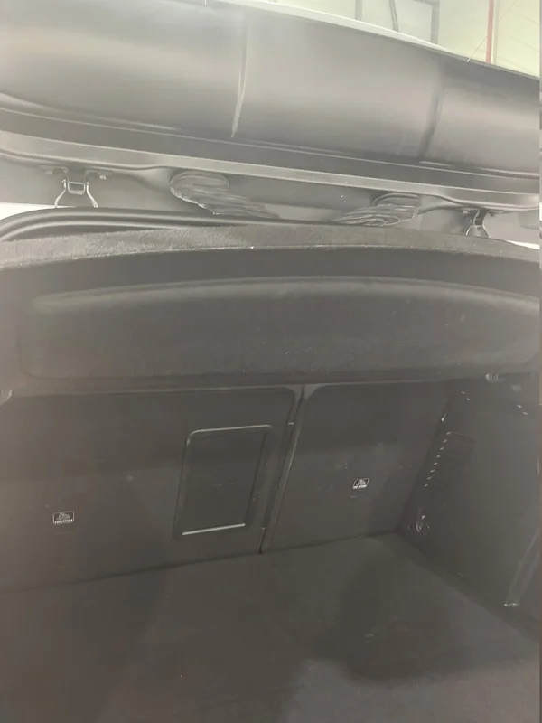 Peugeot 3008 PHEV (2023) — foto 49 van 54