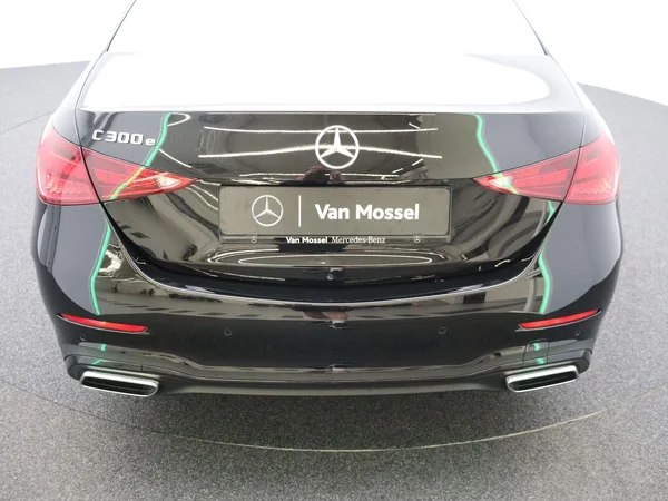 Mercedes-Benz C-Klasse (2025) — foto 14 van 26