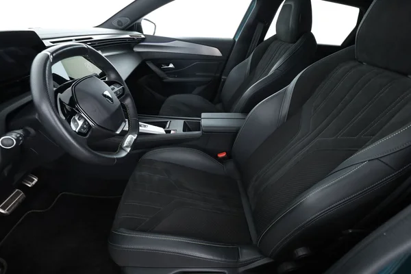 Peugeot 308 (2024) — foto 16 van 16