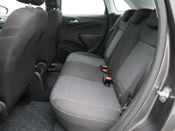 Opel Crossland (2022) — foto 3 van 31