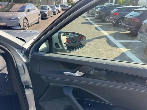 VOLKSWAGEN Tayron (2025) — foto 9 van 24