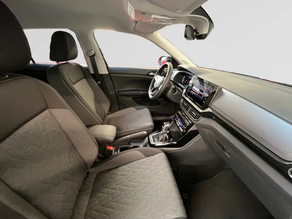 VOLKSWAGEN T-Cross (2026) — foto 4 van 24