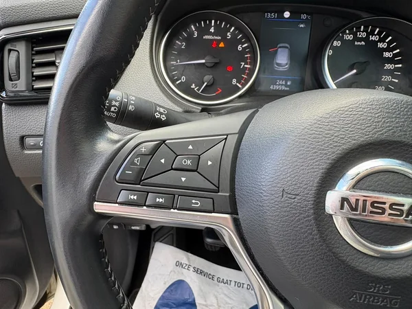 NISSAN Qashqai (2020) — foto 4 van 20