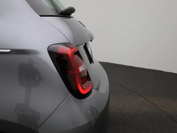 Fiat 500e (2023) — foto 39 van 44