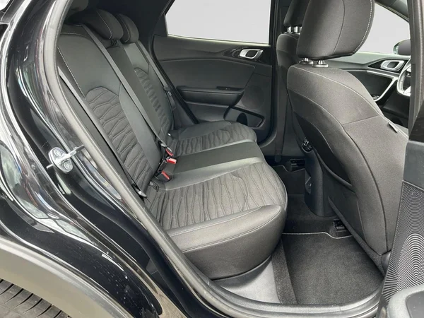 KIA XCeed (2024) — foto 4 van 30
