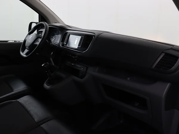 CITROEN Jumpy (2020) — foto 3 van 26