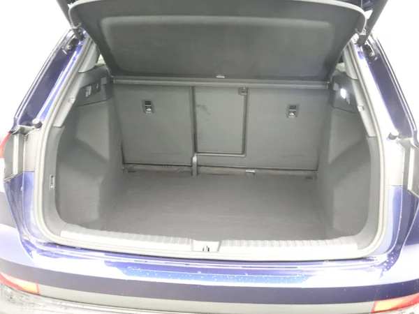 AUDI Q4 e-tron (2025) — foto 5 van 23