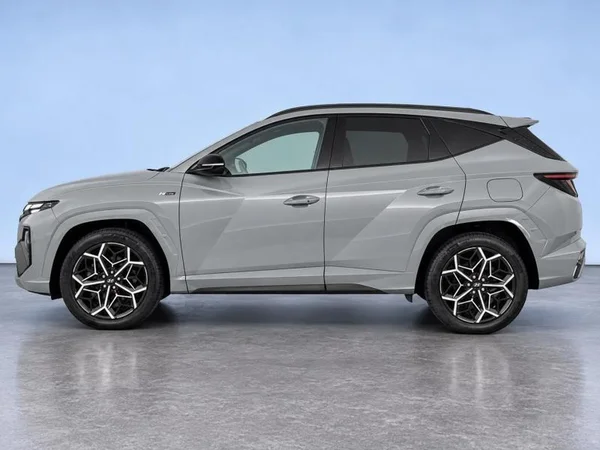 HYUNDAI Tucson (2023) — foto 19 van 24