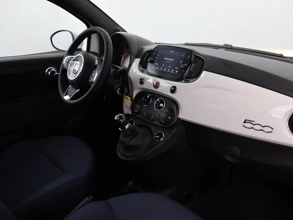FIAT 500C (2022) — foto 3 van 26