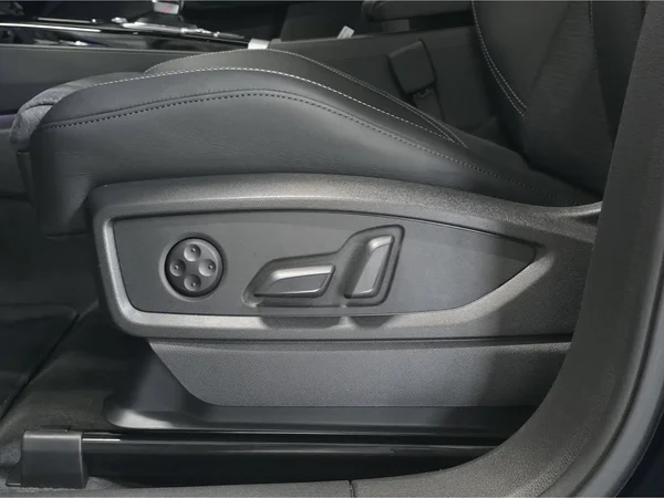 AUDI Q5 (2025) — foto 13 van 36