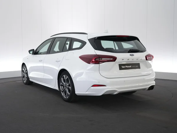 Ford Focus (2024) — foto 12 van 24