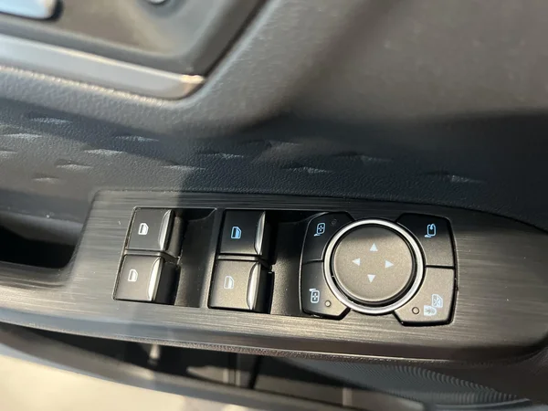 Ford Kuga (2020) — foto 7 van 19
