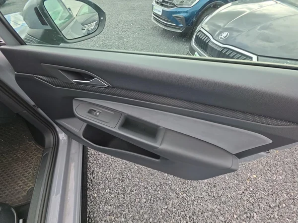 VOLKSWAGEN Golf VIII SW (2022) — foto 9 van 24