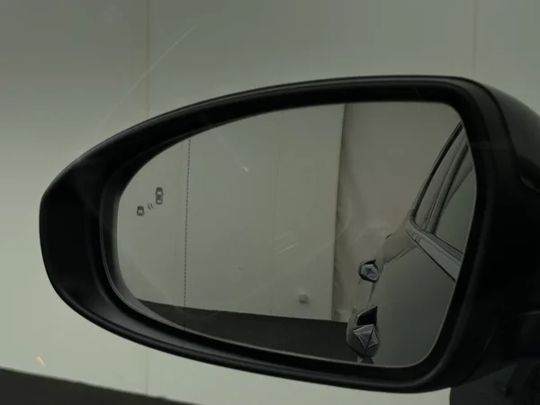 KIA XCeed (2022) — foto 22 van 34
