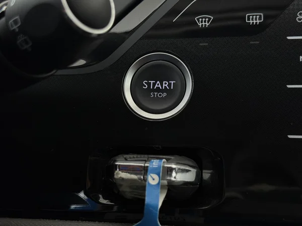 CITROEN C4 SpaceTourer (2022) — foto 13 van 25