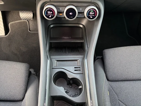 SKODA Kodiaq (2025) — foto 4 van 24