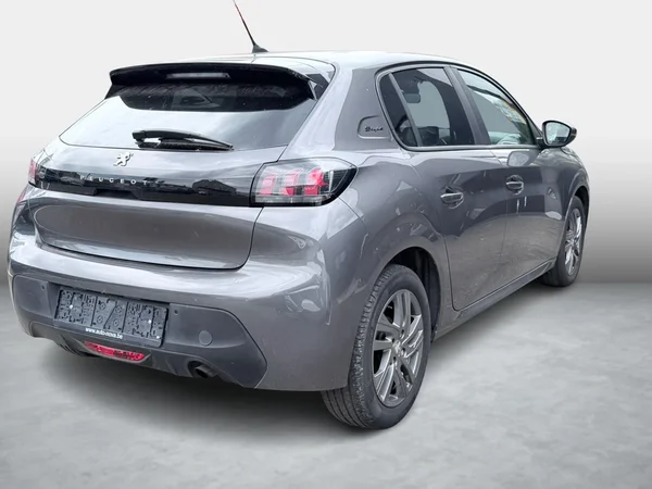 Peugeot 208 (2021) — foto 10 van 16