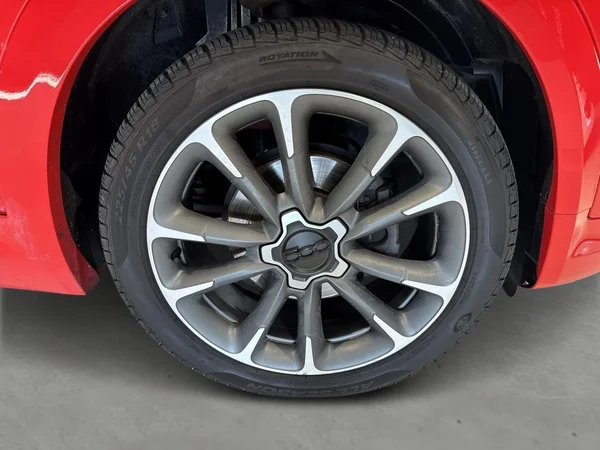 Fiat 500X (2020) — foto 18 van 18