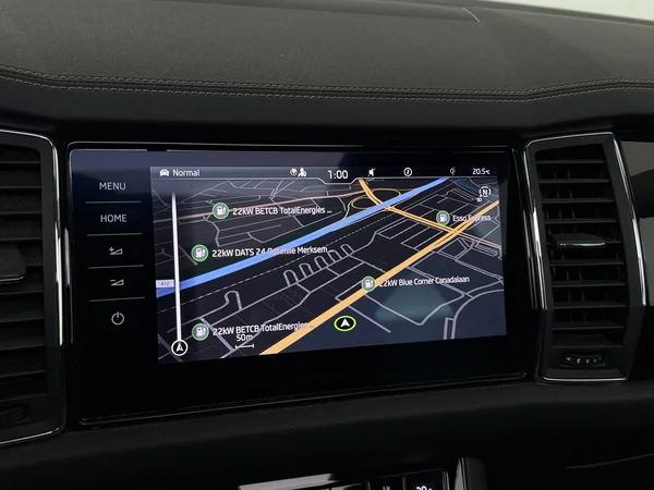 SKODA Kodiaq (2022) — foto 10 van 33