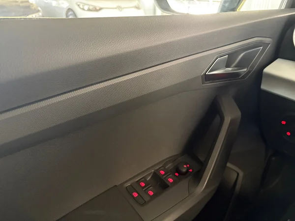 SEAT Arona (2025) — foto 3 van 24