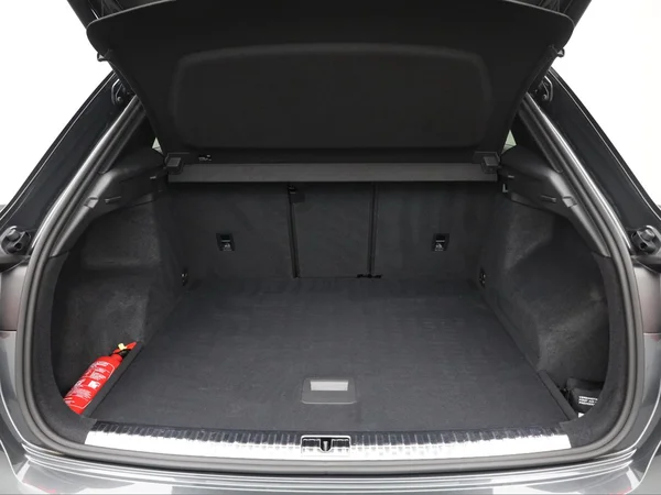 AUDI Q3 (2023) — foto 2 van 23