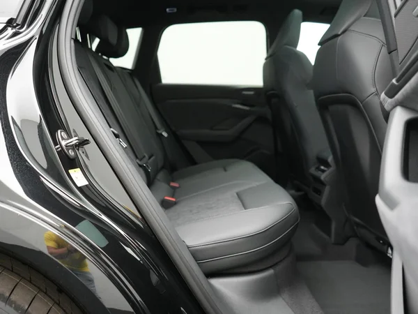 AUDI Q6 e-tron (2026) — foto 5 van 10