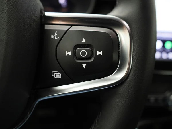 Volvo XC40 (2023) — foto 10 van 40