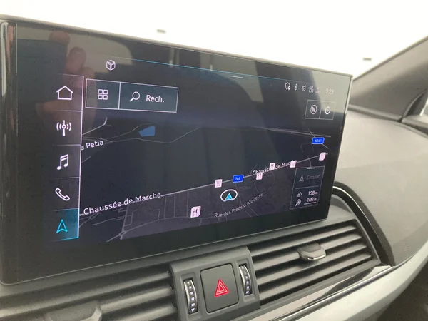 AUDI Q5 (2022) — foto 26 van 36