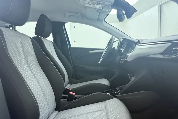 Opel Corsa (2025) — foto 26 van 28