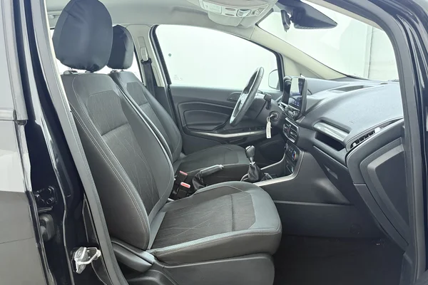 Ford Ecosport (2022) — foto 19 van 21