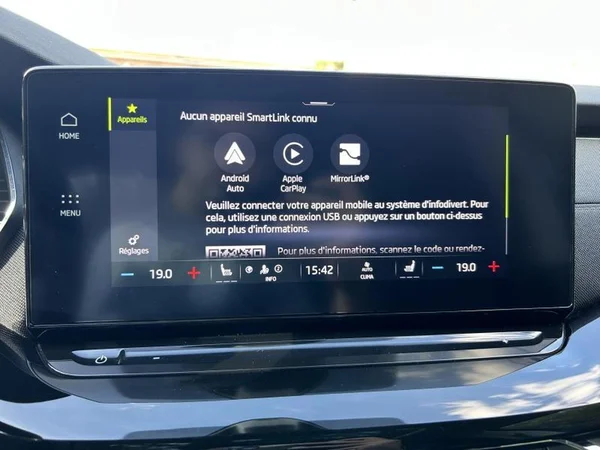SKODA Octavia Combi Dsl (2021) — foto 14 van 41