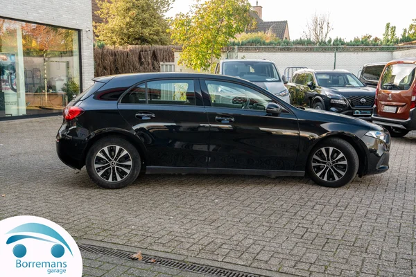 Mercedes-Benz A-160 (2022) — foto 39 van 39