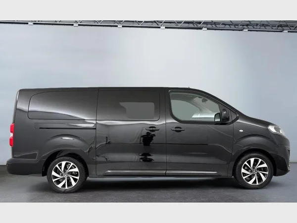 Citroen SpaceTourer Lwb (2021) — foto 14 van 15