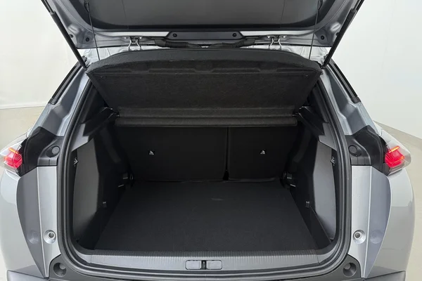Peugeot 2008 (2025) — foto 12 van 16