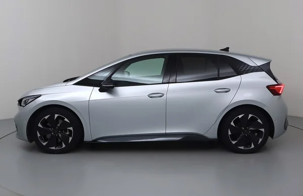 CUPRA Born (2024) — foto 12 van 23