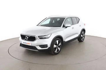 Volvo XC40 71a6b5bf-7d9e-4d9b-9fff-945b54d3ab36
