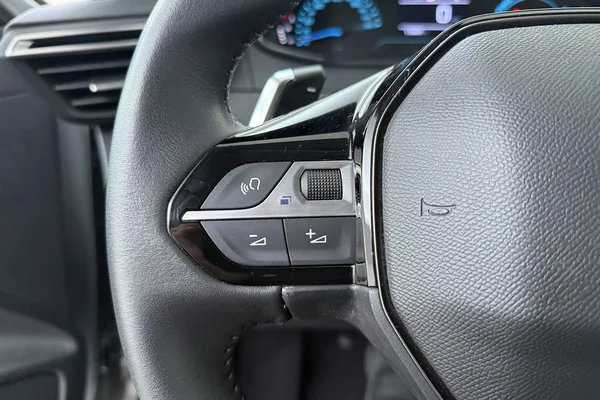 Peugeot 208 (2025) — foto 6 van 17