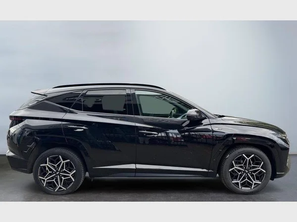 Hyundai TUCSON (2021) — foto 23 van 29