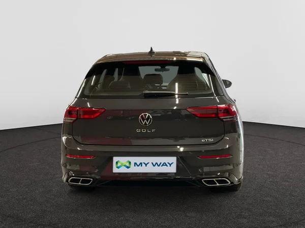 VOLKSWAGEN Golf VIII (2023) — foto 15 van 21