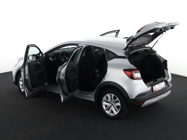 RENAULT Captur (2022) — foto 27 van 28