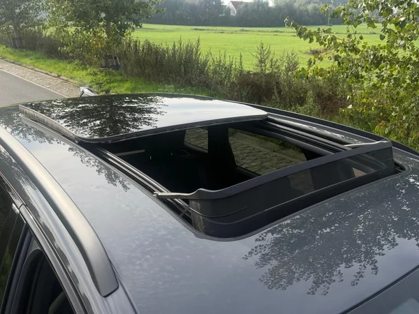 AUDI Q6 e-tron (2025) — foto 10 van 19