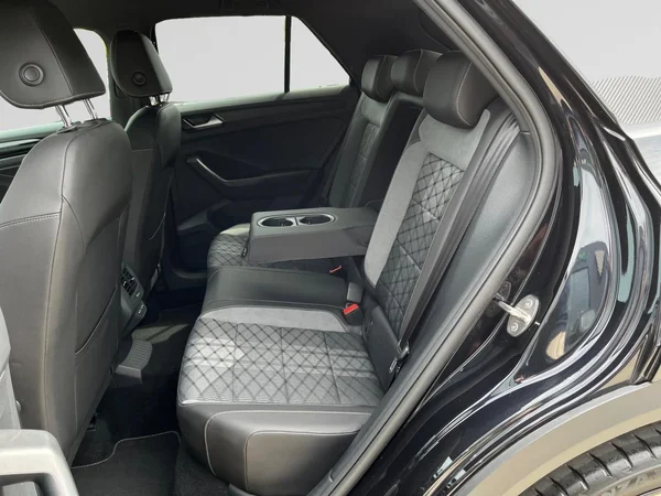 VOLKSWAGEN T-Roc (2025) — foto 17 van 20