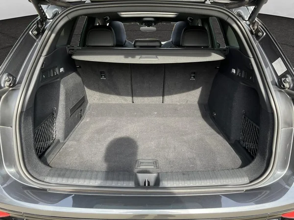 AUDI Q6 e-tron (2025) — foto 19 van 22