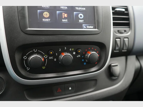 OPEL Vivaro 2700 Fou Swb (2015) — foto 20 van 20