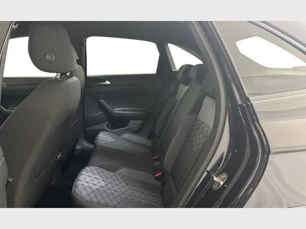 Volkswagen Taigo (2023) — foto 14 van 22