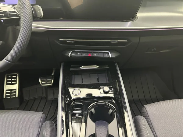AUDI Q3 Sportback e-hybrid (PHEV) (2026) — foto 3 van 24
