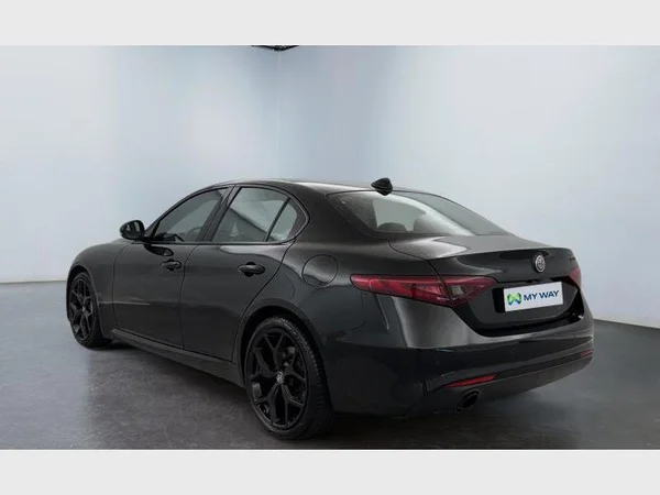 Alfa Romeo Giulia (2020) — foto 23 van 26