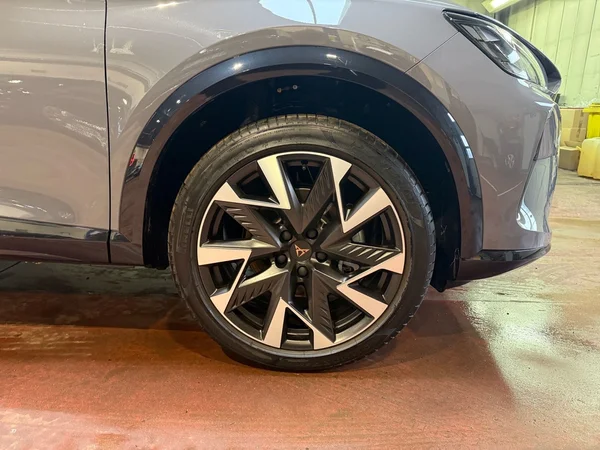 CUPRA Formentor (2025) — foto 9 van 17