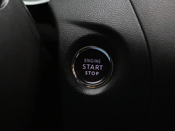 Opel Grandland X (2021) — foto 8 van 20